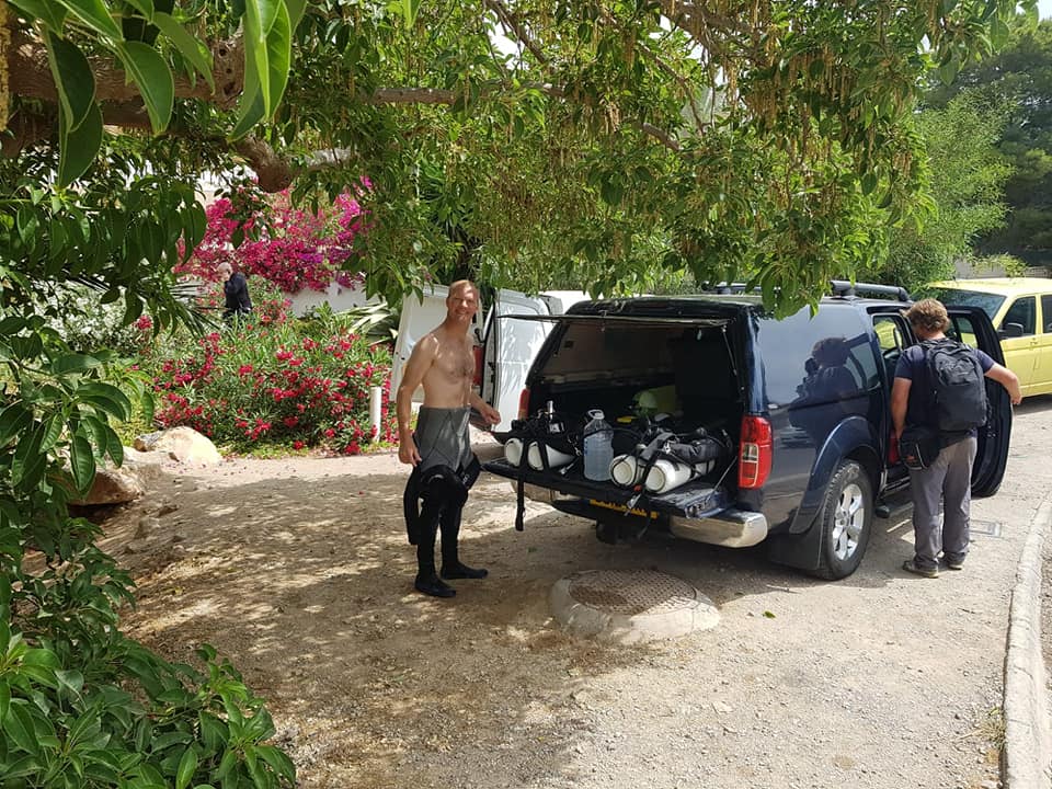 Loading the dive truck